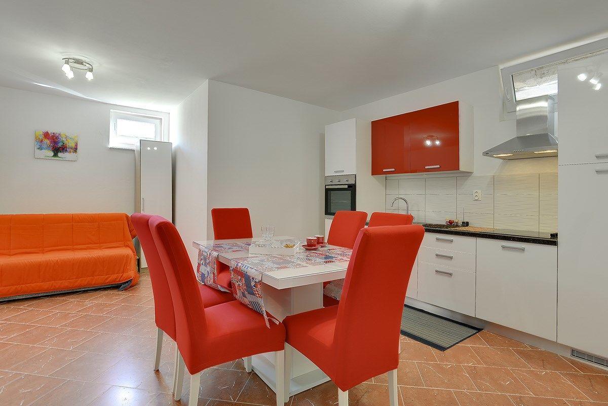 Apartments Elviana 普拉 外观 照片